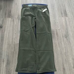 Old navy wide lag pant
